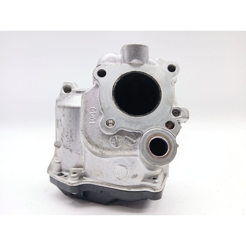 Recambio de valvula egr para mercedes-benz clase c (w204) berlina c 200 cdi blueefficiency (204.001) referencia OEM IAM A6511400
