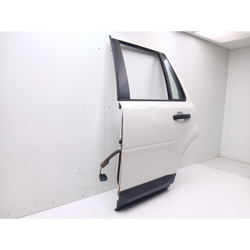 Recambio de puerta trasera izquierda para land rover freelander 2 (l359) 2.2 td4 4x4 referencia OEM IAM 6H52248A65 LR005852 