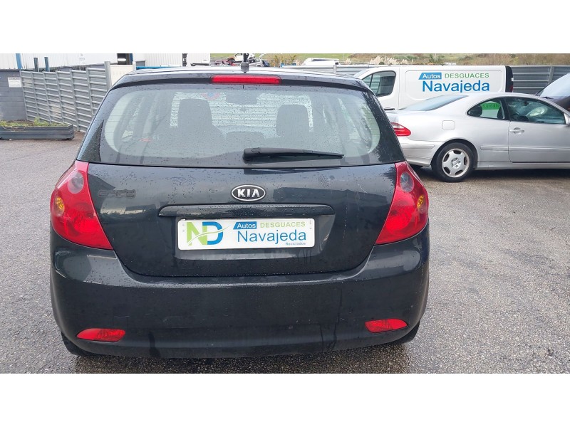 kia cee´d hatchback (ed) del año 2007