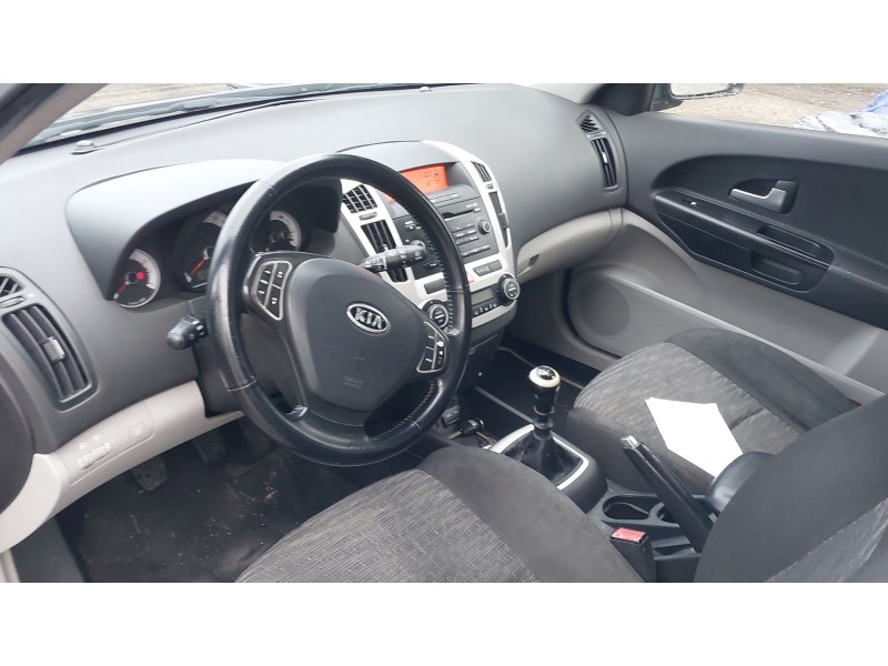 kia cee´d hatchback (ed) del año 2007