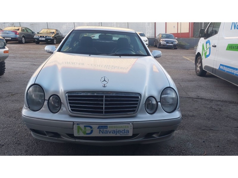 mercedes-benz clk (c208) del año 2000