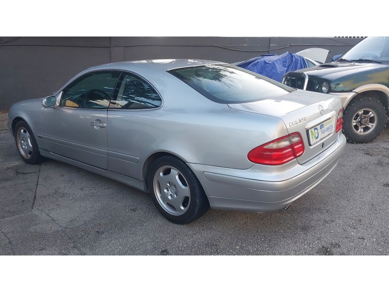 mercedes-benz clk (c208) del año 2000
