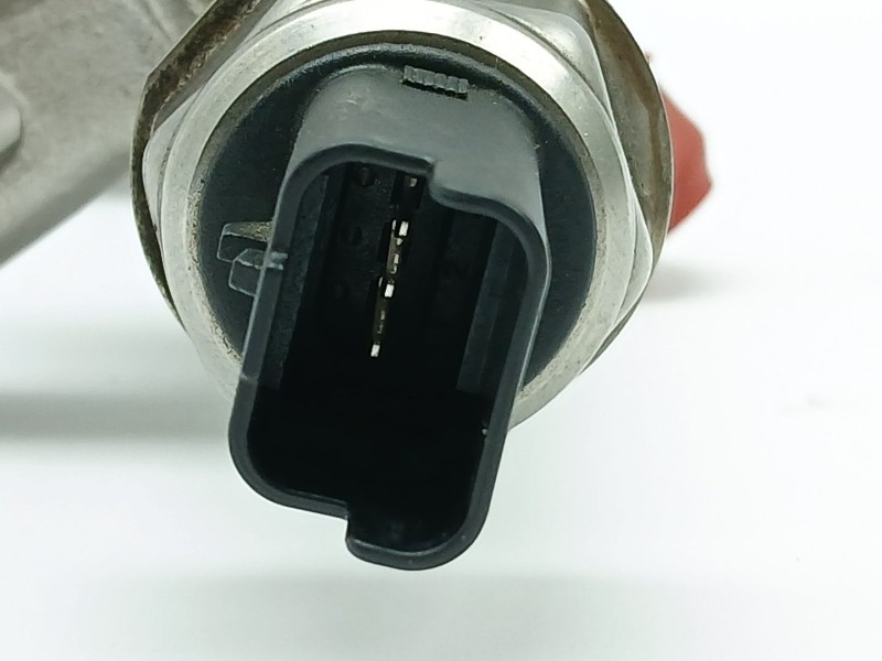 Recambio de rampa inyectora para citroën c4 cactus rip curl referencia OEM IAM 9802438180 27139Y01 