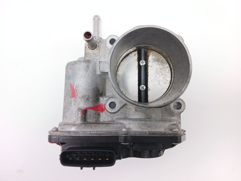 Recambio de caja mariposa para toyota c-hr 1.8 hibrido referencia OEM IAM 220300T110  