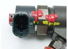 Recambio de inyector para fiat qubo (300) dynamic referencia OEM IAM 0445110938   2