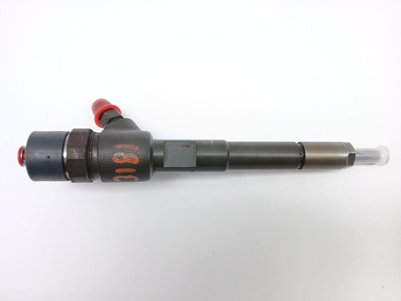 Recambio de inyector para fiat qubo (300) dynamic referencia OEM IAM 0445110938  
