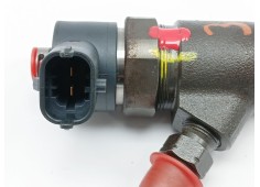 Recambio de inyector para fiat qubo (300) dynamic referencia OEM IAM 0445110938   2