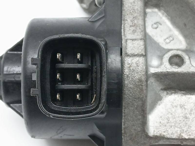 Recambio de valvula egr para toyota c-hr 1.8 hibrido referencia OEM IAM 2562037140  