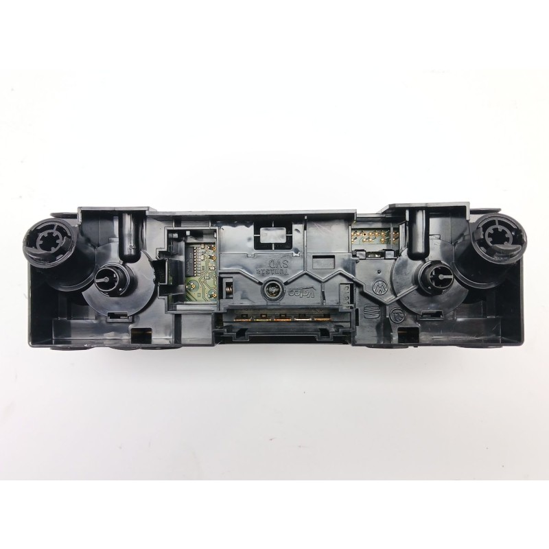 Recambio de mando climatizador para seat ibiza iv (6j5, 6p1) 1.4 tdi referencia OEM IAM 6P0820045C E1136302 