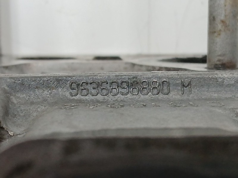 Recambio de culata para peugeot 207 urban referencia OEM IAM 200CN 9636896880 