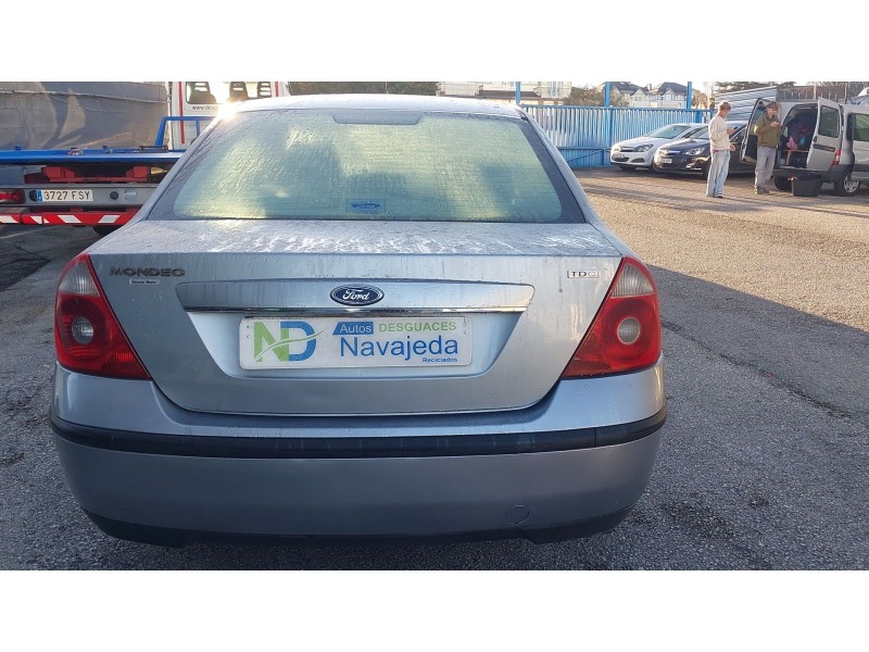 ford mondeo iii sedán (b4y) del año 2004