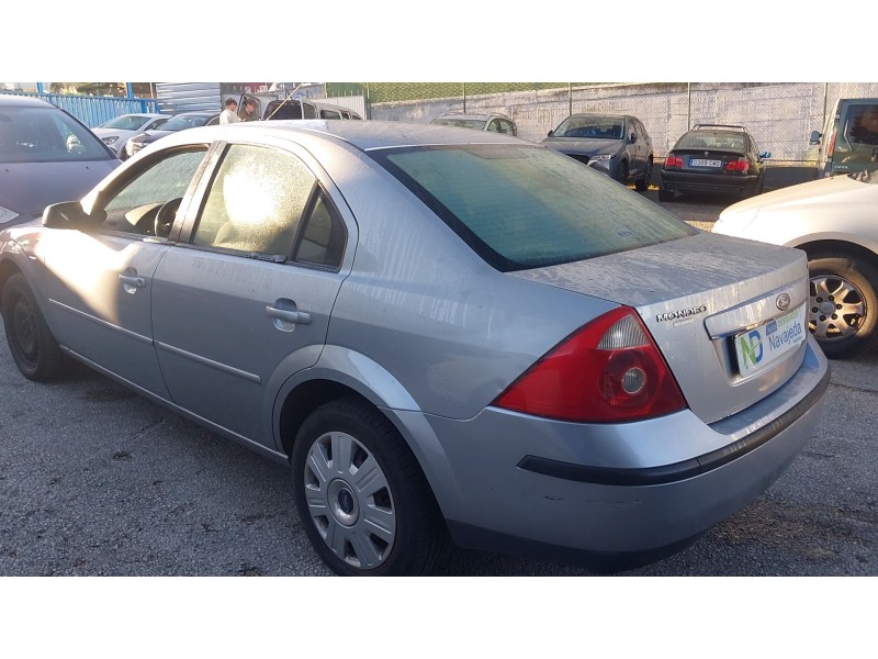 ford mondeo iii sedán (b4y) del año 2004