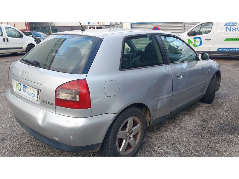 audi a3 (8l1) del año 2002