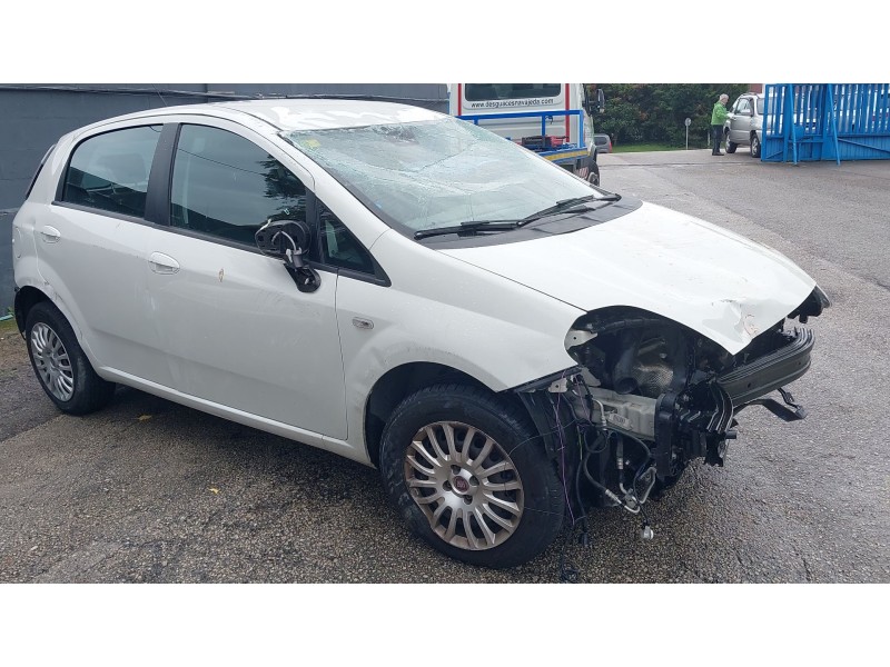 fiat punto (199_) del año 2014