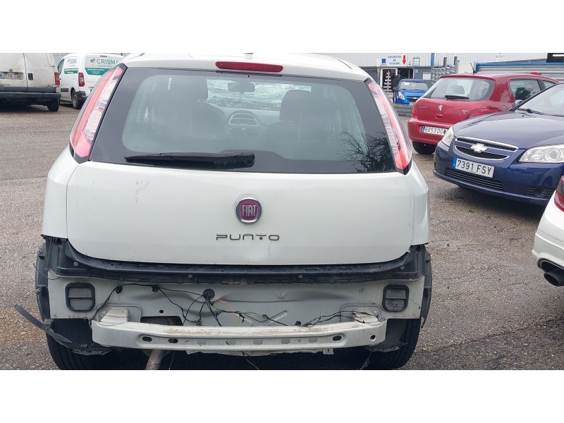 fiat punto (199_) del año 2014