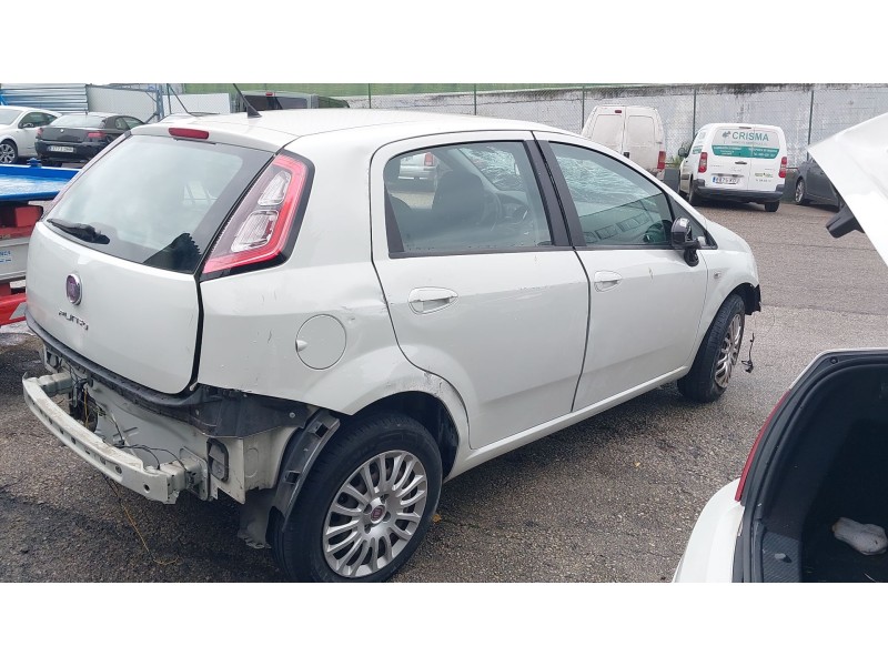 fiat punto (199_) del año 2014