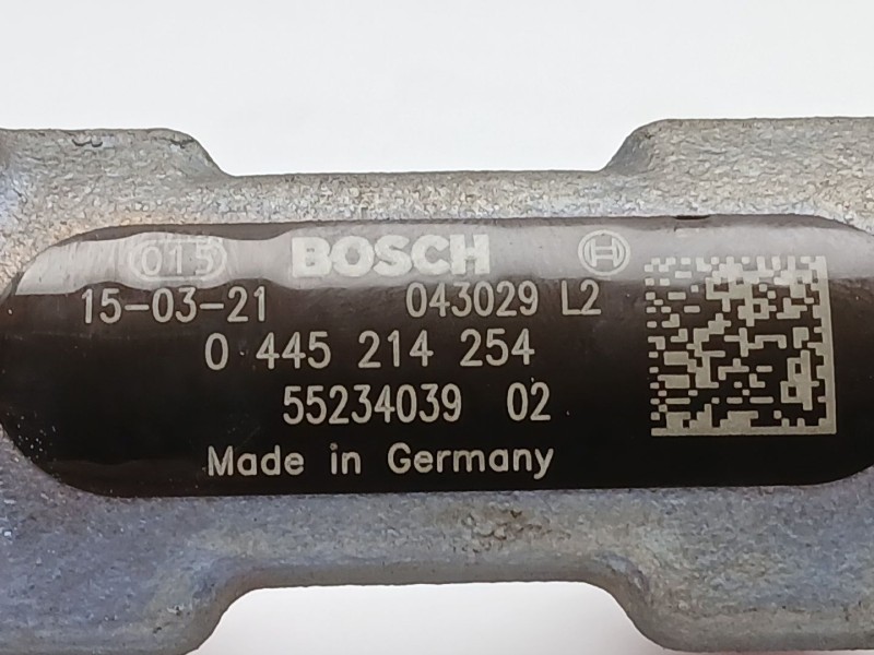 Recambio de rampa inyectora para fiat freemont (345_) 2.0 jtd referencia OEM IAM 55234039 0445214254 