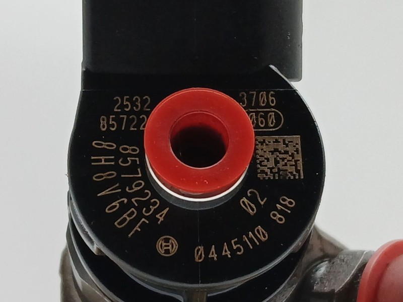 Recambio de inyector para bmw x1 (f48) sdrive 18 d referencia OEM IAM 857923402 0445110818 