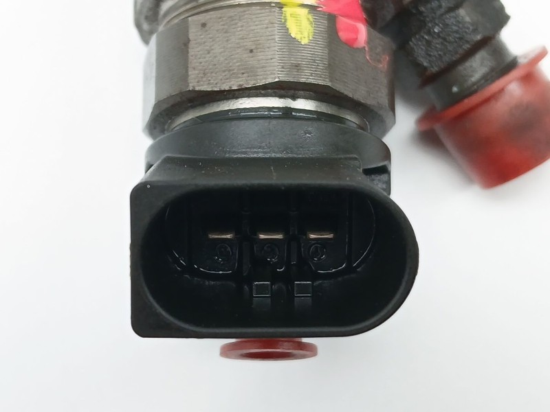 Recambio de inyector para bmw x1 (f48) sdrive 18 d referencia OEM IAM 857923402 0445110818 