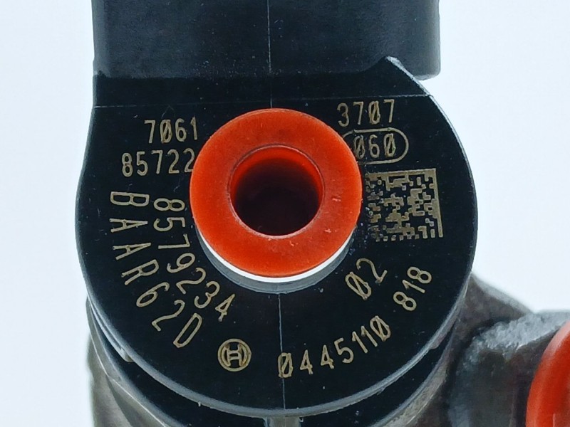 Recambio de inyector para bmw x1 (f48) sdrive 18 d referencia OEM IAM 857923402 0445110818 