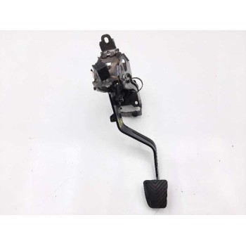 PEDAL EMBRAGUE 