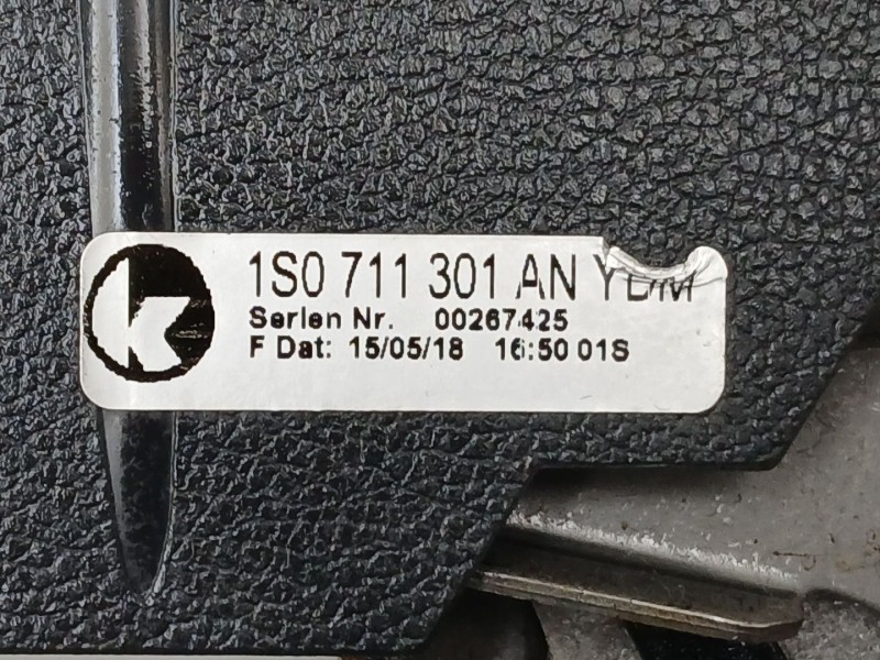 Recambio de palanca freno de mano para seat mii (kf1, ke1) 1.0 referencia OEM IAM 1S0711301AN  