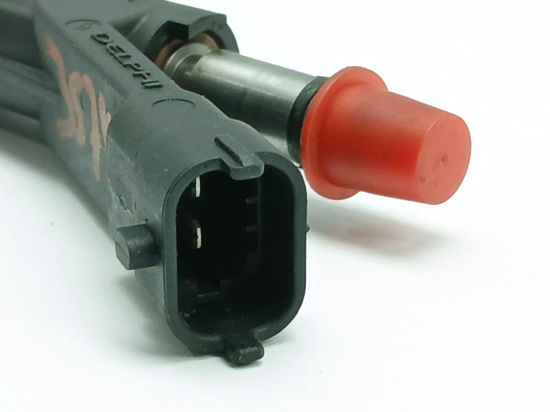 Recambio de inyector para citroën c4 cactus rip curl referencia OEM IAM 9810335380  