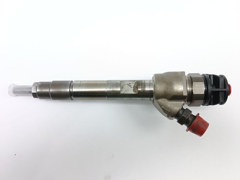 Recambio de inyector para bmw x1 (f48) sdrive 18 d referencia OEM IAM 857923402 0445110818 