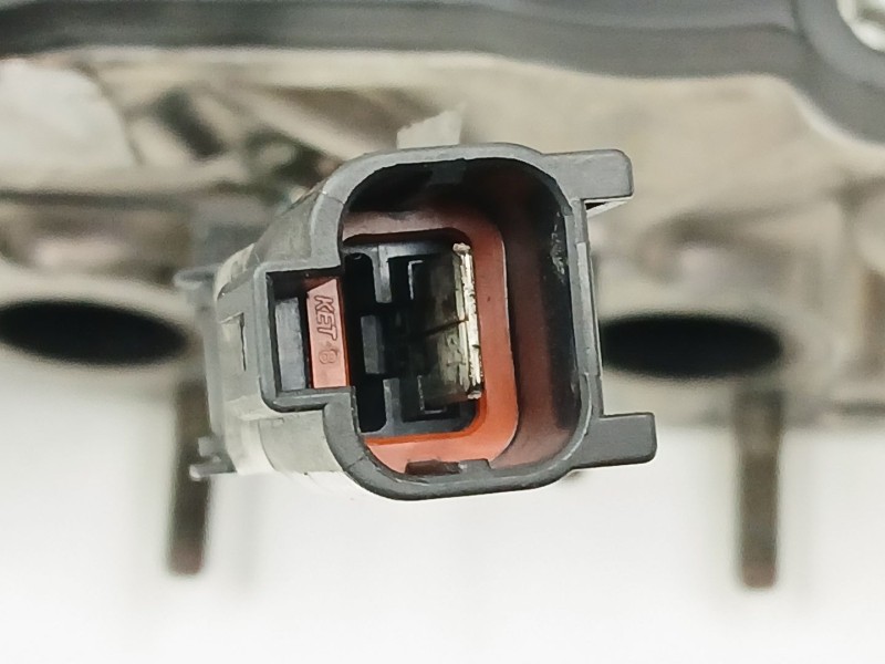 Recambio de culata para kia carens ( ) x-tech referencia OEM IAM 221112A260  