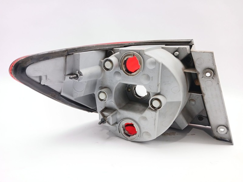 Recambio de piloto trasero derecho para chevrolet epica (kl1_) 2.0 referencia OEM IAM 96644872  