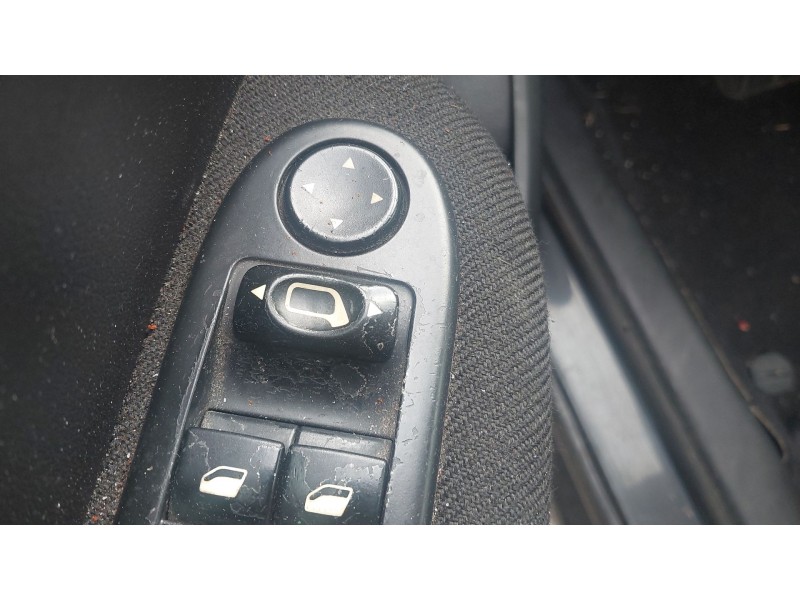 peugeot 307 (3a/c) del año 2001