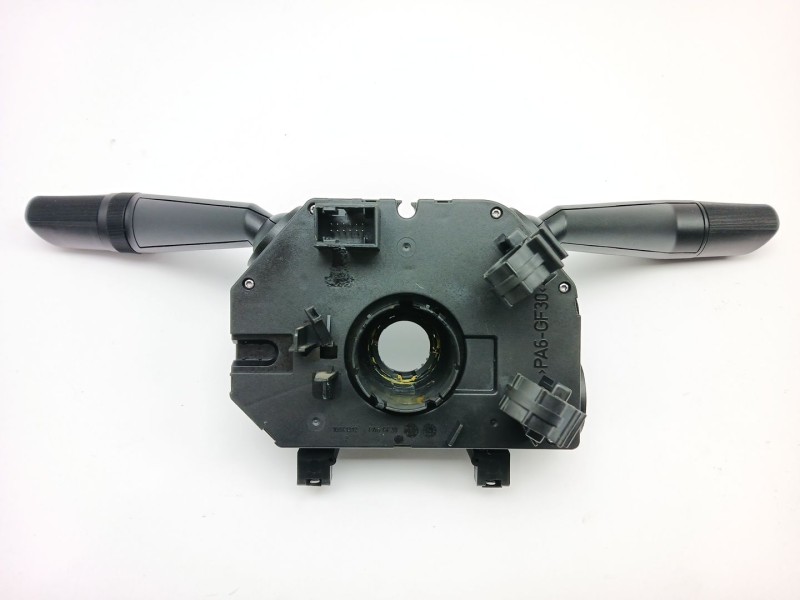 Recambio de mando multifuncion para fiat panda (312_, 319_) 1.2 (312pxa1a) referencia OEM IAM 07355763260  