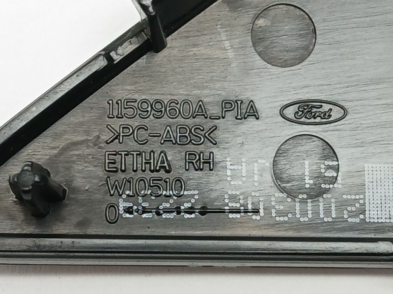 Recambio de moldura para ford mondeo iv (ba7) 2.0 tdci referencia OEM IAM 1159990A 1159960A 