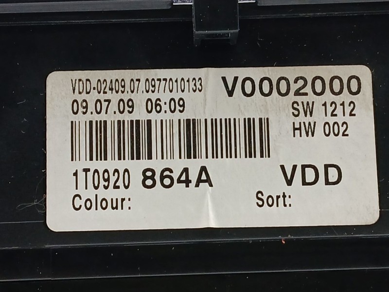 Recambio de cuadro instrumentos para volkswagen touran (1t1, 1t2) 2.0 tdi referencia OEM IAM 1T0920864A  