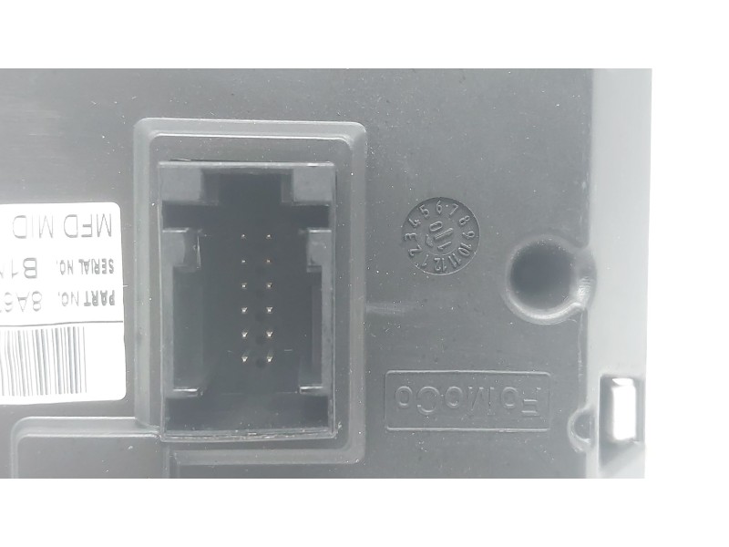 Recambio de pantalla multifuncion para ford fiesta (cb1) titanium referencia OEM IAM 8A6T18B955BL B1N60V219976 