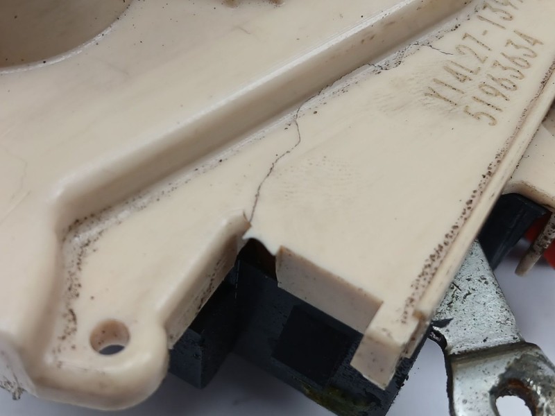 Recambio de cerradura puerta delantera izquierda para fiat panda (312_, 319_) 1.2 (312pxa1a) referencia OEM IAM 51963634  