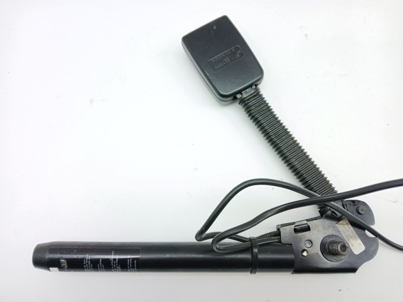 Recambio de pretensor airbag izquierdo para ford c-max (dm2) 1.6 tdci referencia OEM IAM 3M51R61209AF  