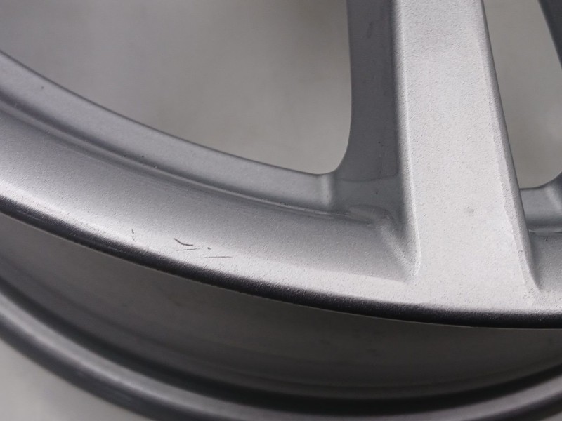 Recambio de llanta para bmw 3 (f30, f80) 318 d referencia OEM IAM 7845880  