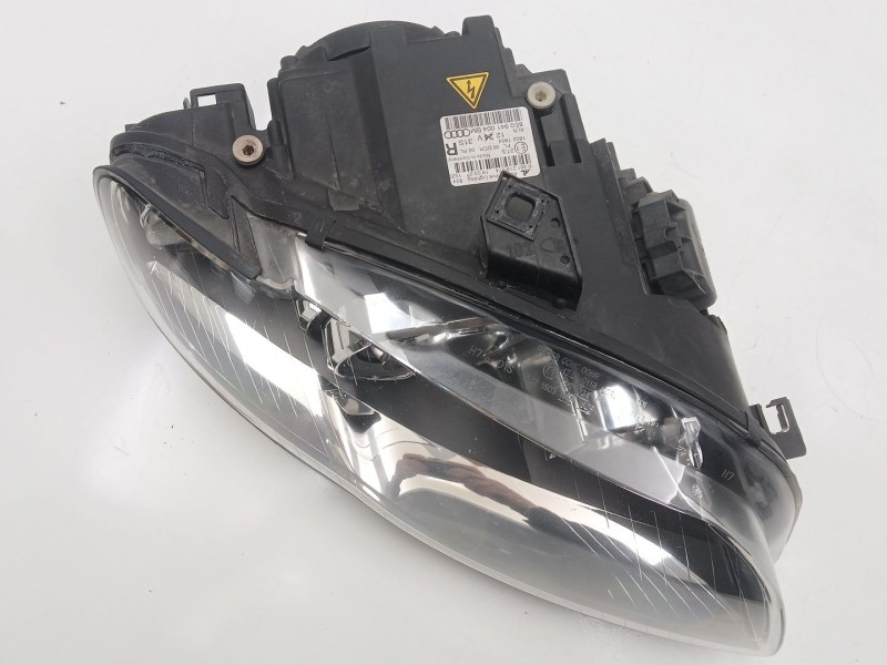 Recambio de faro derecho para audi a4 b7 (8ec) 2.0 tdi referencia OEM IAM 8E0941004BM  