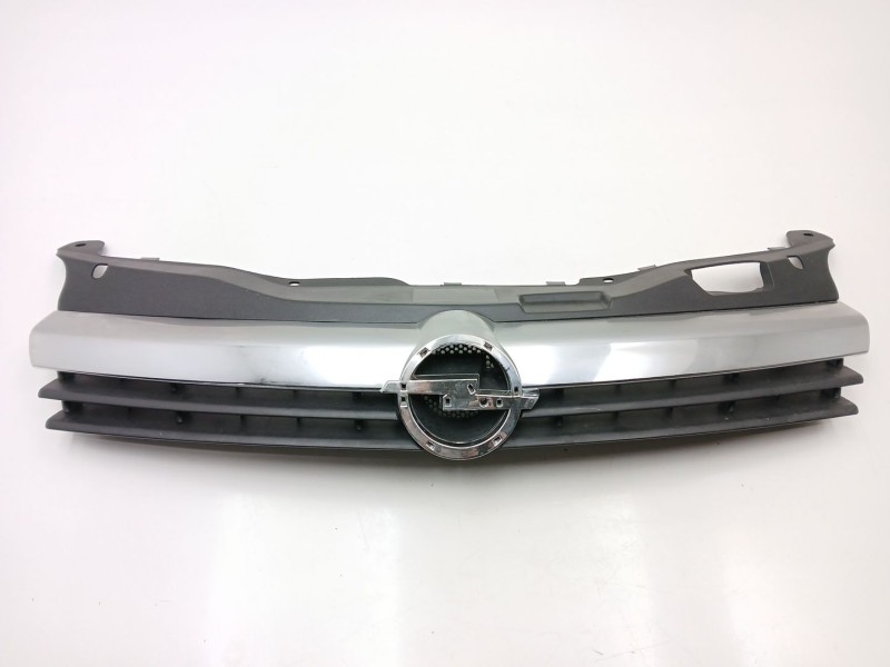 Recambio de rejilla delantera para opel astra h (a04) 1.6 (l48) referencia OEM IAM OP0702101  