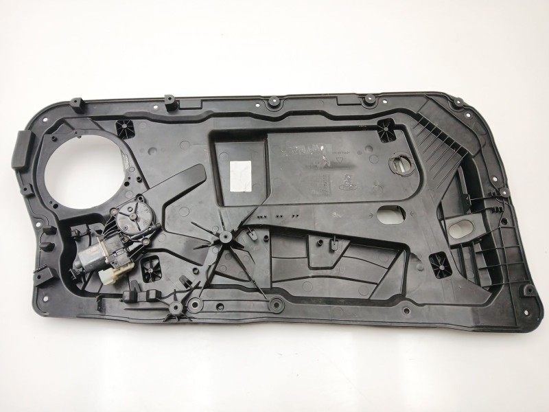 Recambio de elevalunas delantero izquierdo para ford fiesta (cb1) titanium referencia OEM IAM 8A61B045H17AH 8A6114A389B 