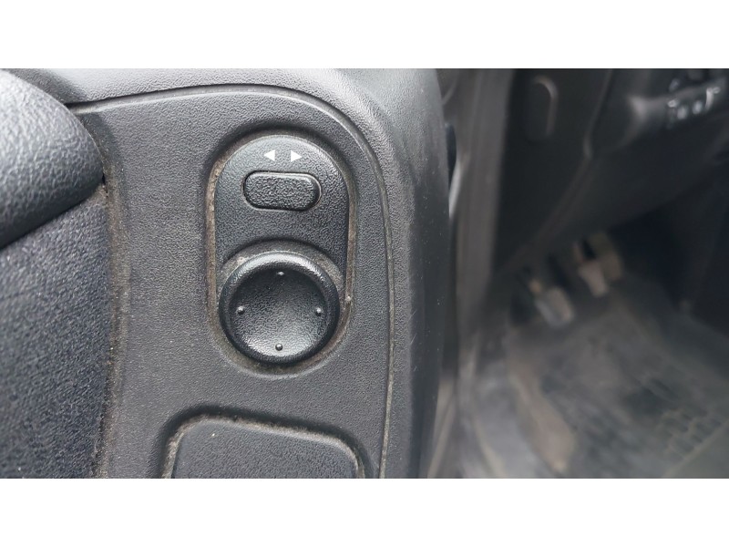 opel zafira a monospace (t98) del año 2002