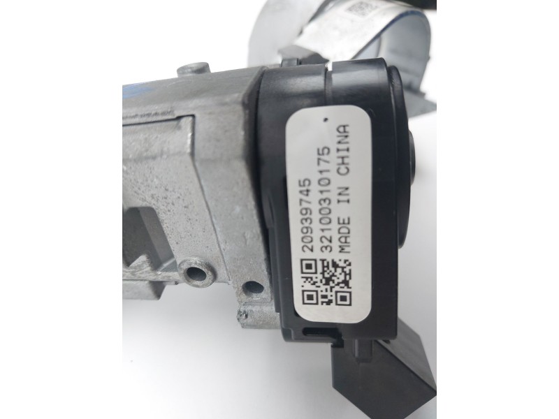 Recambio de antirrobo para chevrolet cruze station wagon lt+ referencia OEM IAM 20939745 32100310175 95322029