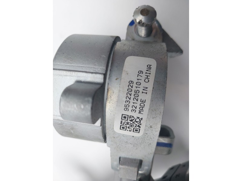 Recambio de antirrobo para chevrolet cruze station wagon lt+ referencia OEM IAM 20939745 32100310175 95322029