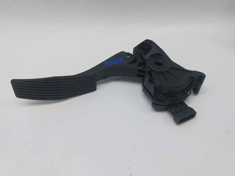 Recambio de potenciometro pedal para chevrolet cruze station wagon lt+ referencia OEM IAM 6PV00976507 13252702 