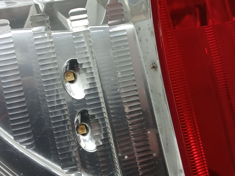 Recambio de piloto trasero izquierdo para bmw 5 touring (e61) 523 i referencia OEM IAM 63217177693  