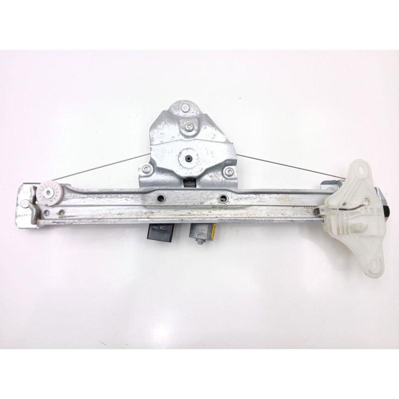 Recambio de elevalunas trasero izquierdo para renault arkana i (lcm_, ldn_) 1.6 e-tech 145 (ldmu) referencia OEM IAM 827217197R 