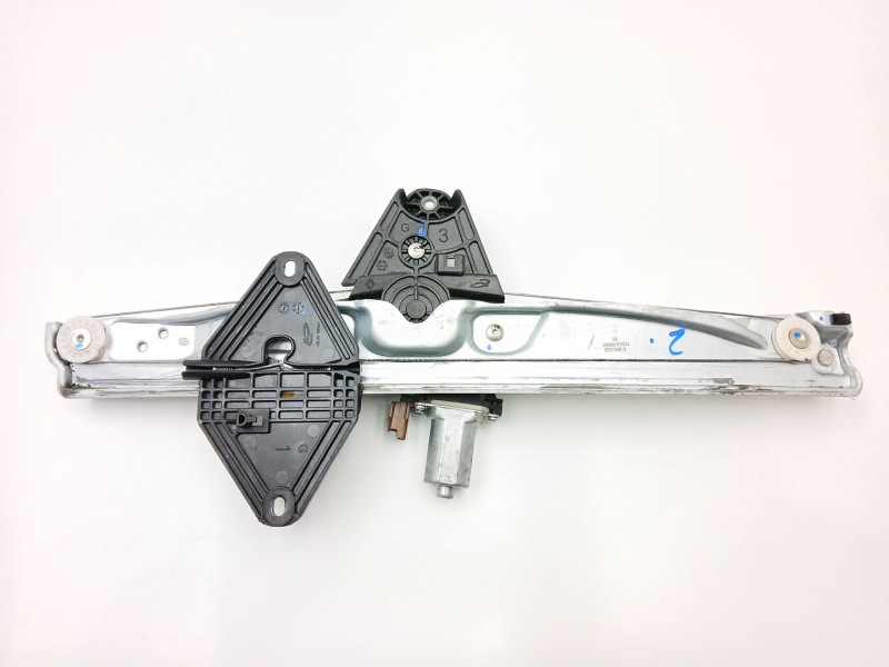 Recambio de elevalunas delantero izquierdo para dacia sandero iii 1.0 sce 65 referencia OEM IAM 807217352R  