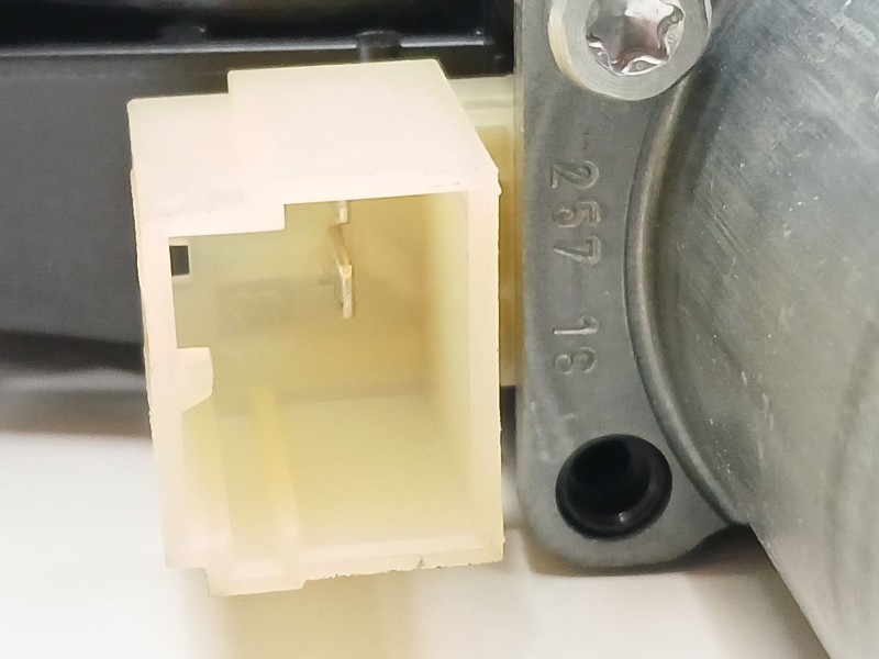 Recambio de elevalunas trasero izquierdo para skoda superb iii (3v3) 2.0 tdi referencia OEM IAM 3V0839461  5Q0959801A