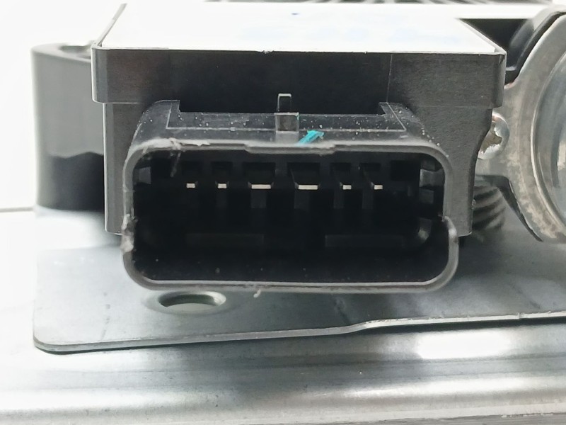 Recambio de elevalunas delantero derecho para renault arkana i (lcm_, ldn_) 1.6 e-tech 145 (ldmu) referencia OEM IAM 807206412R 